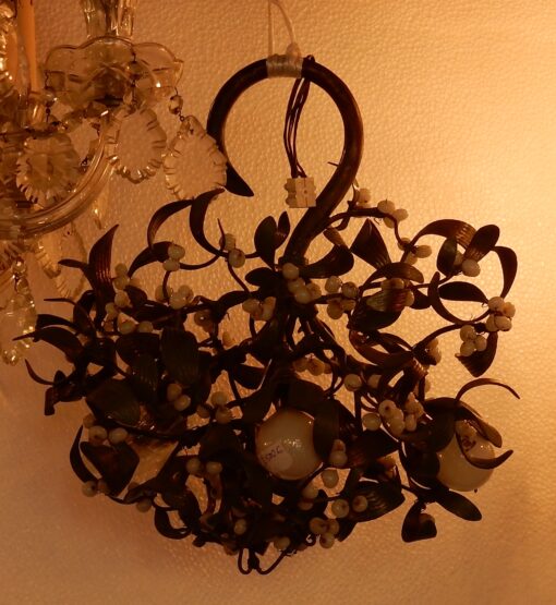 1900' Lustre Boule de Gui en Bronze Art Nouveau a 3 Lampes  Diametre 35 cm