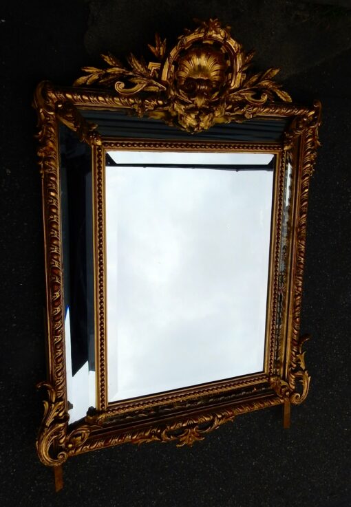 1880' Miroir Style Régence à Coquille Parecloses Doré à l'Or 125 x 94 cm(réservé)