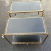 1970' Paire d’Étagères ou Similaires en Bronze Maison Baguès et 2 Plateaux Gainés de Cuir Noir 64 x 37 cm – Image 3