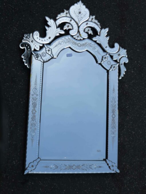 1900' Venitian Mirror Style LXIV  117 X 77 cm - Image 4