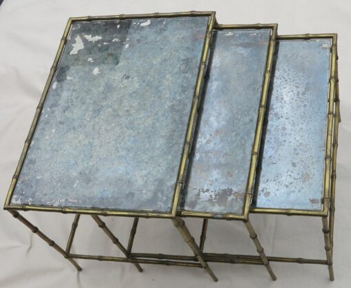 1950/70' Série de 3 Tables Gigognes Plateaux Miroirs Oxydés – Image 6