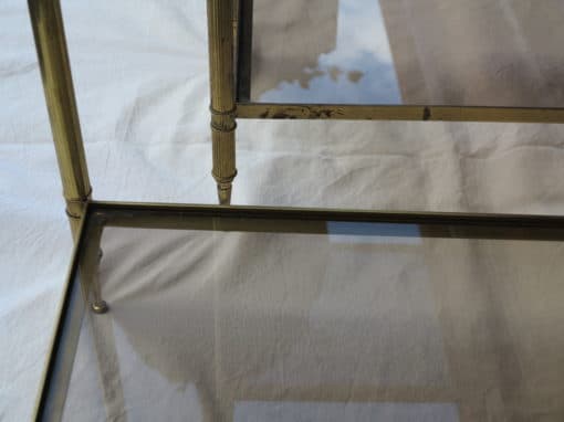 1950/70 Pair of Rectangular Ends of Sofa Maison Baguès Brass and Bronze Trays Glasses Smoked with Olympic Flames - Image 5