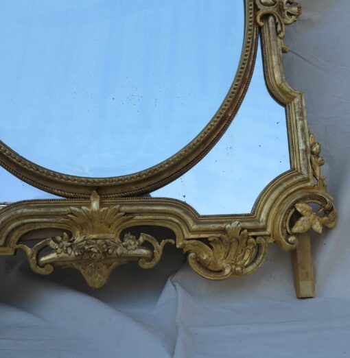 1880' Miroir Napoléon III à Pare-closes et Médaillon Central Ovale Biseauté, aux Anges, Bois et Stuc Doré feuilles D'Or – Image 8