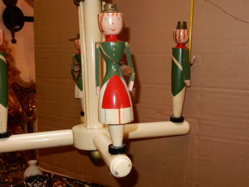 1950' Lustre Adnet Soldats par Suzanne Bonnichon – Image 2