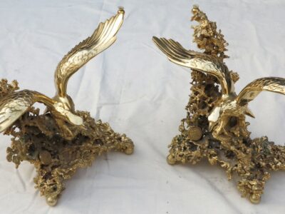 Coffee table guilted brass eagles of Boeltz for Roméo Paris