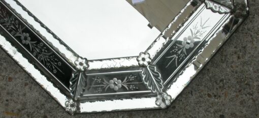 Octogonal venitian mirror - Image 2