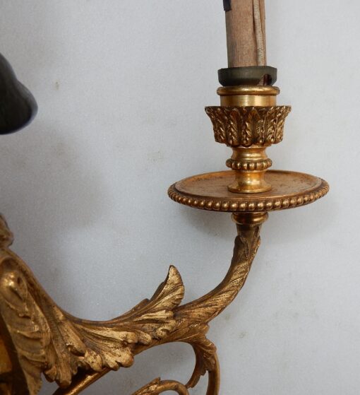 1900 'Pair Of Sconces With Two Arms Of Light Louis XVI Style Gilt Bronze After A Model Jean HAURE Decor Busts Children Musicians - Image 2