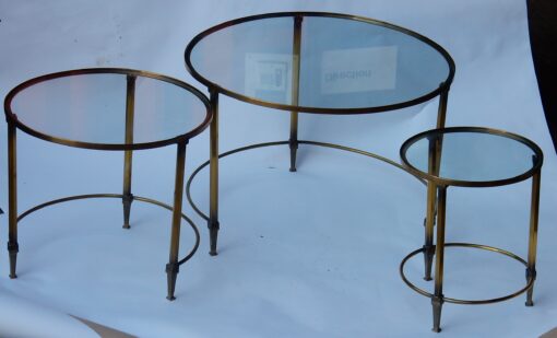 1950/70 Série de Tables Gigognes Rondes Maison Ramsay de Style en Laiton