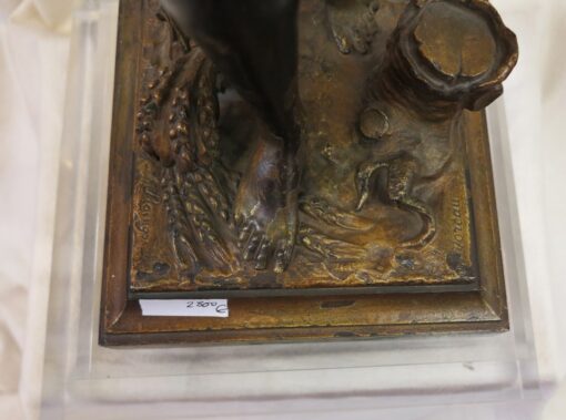 Statue Tans Signed Woman Moreau - Image 2