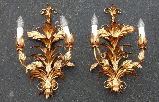 1970'  Paire d'Appliques Fer Doré Fleurs et Feuillage à 2 Ampoules – Image 6