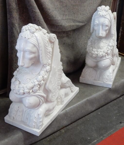 1950' Paire de Sphinges En Marbre Blanc Statuaire