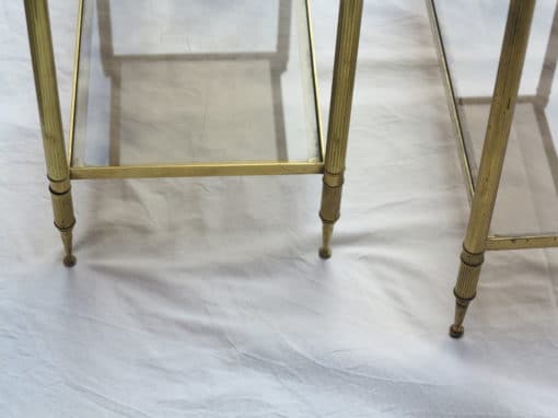 1950/70 Pair of Rectangular Ends of Sofa Maison Baguès Brass and Bronze Trays Glasses Smoked with Olympic Flames - Image 6
