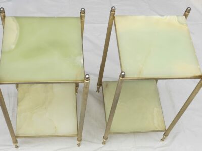 70' Pair of shelves or of stands Maison Bagués trays onyx