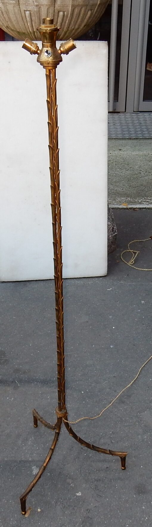 1950/70 Lampadaire en Bronze Doré Maison Charles Modèle Palmier 3 Tiges – Image 5