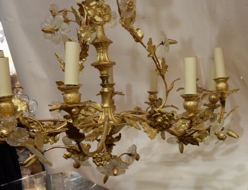 1880' Lustre en Bronze Doré Décor Floral 12 Lumiéres – Image 3