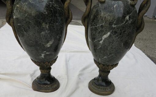 Pair of cassolettes N3 marbles green and snakes in bronze - Image 4