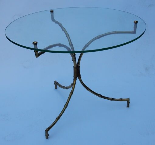 1970's Baguès Bamboo Pedestal Table In Brass with Top In Glass - Image 8