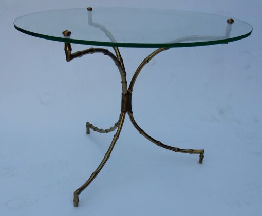 1970's Baguès Bamboo Pedestal Table In Brass with Top In Glass - Image 4