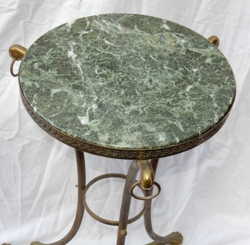 1950/70 Paire de Guéridons Style Maison Jansen Bronze Doré Plateau Marbre Veiné Vert – Image 6