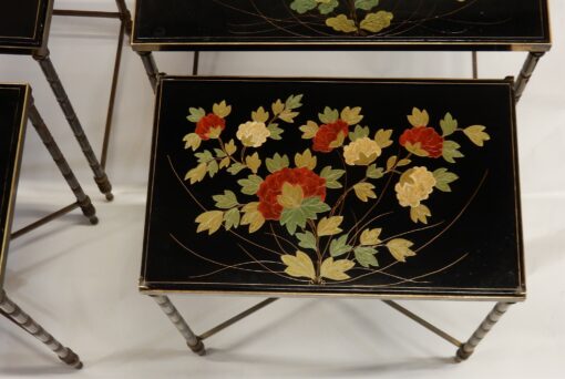 1950/70' Pair of Series of 3 Nesting Tables Maison Baguès Style Bamboo shape in Bronze Chinese Lacquer Black Top Flowers and Birds Design - Image 7