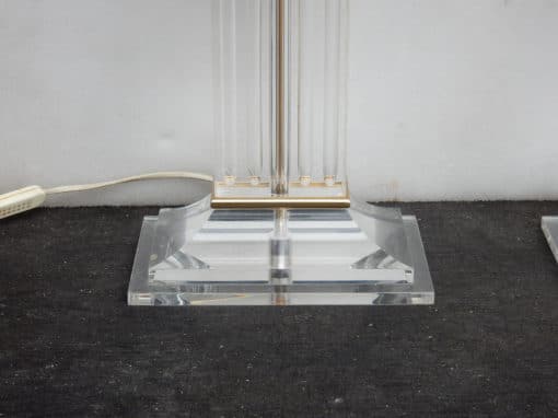 1970' Pair of Lamps in Lucite Columns Deco - Image 4