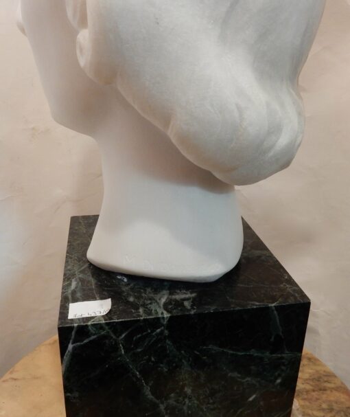 1930 'Art Deco Woman's head In Marble Signed By  M. Di Domenico - Image 4