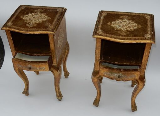 1950/70 Pair  Italian Side Bed Golden Wood - Image 4