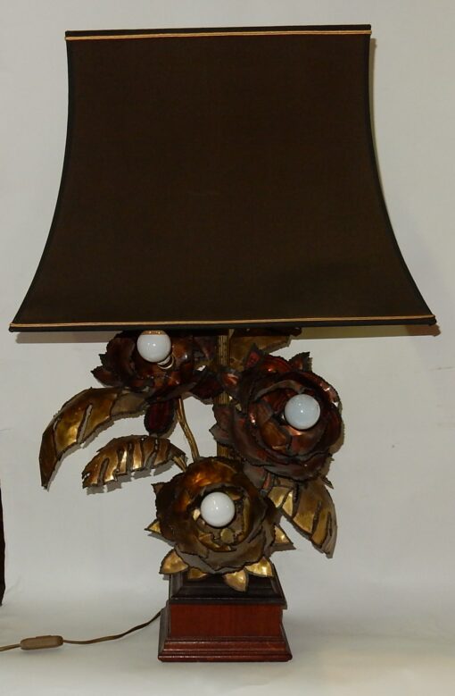 1970' Anemones Lamp in Metal Maison Jansen Style 3 Heads Baroque Style