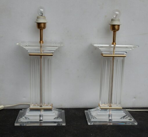 1970' Pair of Lamps in Lucite Columns Deco - Image 2