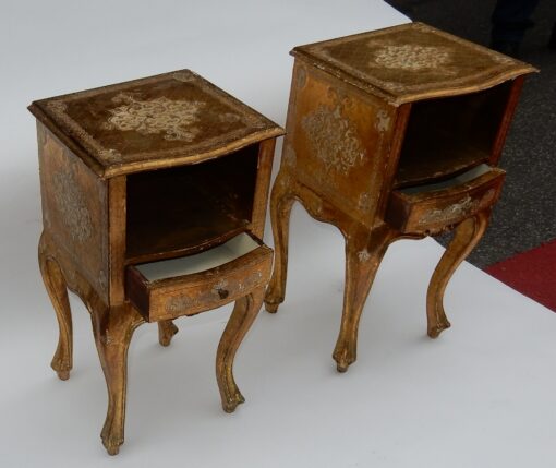 1950/70 Pair  Italian Side Bed Golden Wood - Image 7