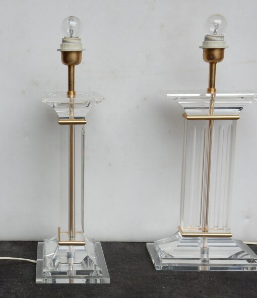 1970' Pair of Lamps in Lucite Columns Deco - Image 6