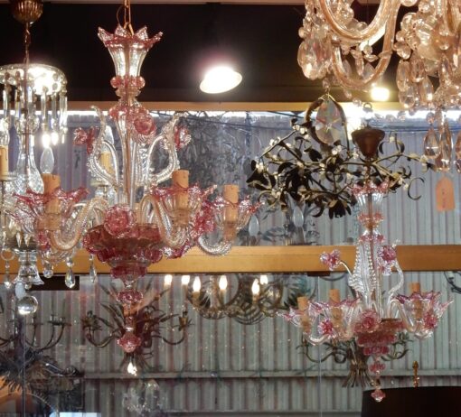 1950/70 Paire de Lustres Murano 5 Bras Cristal Naturel et Cristal Couleur Rose – Image 10