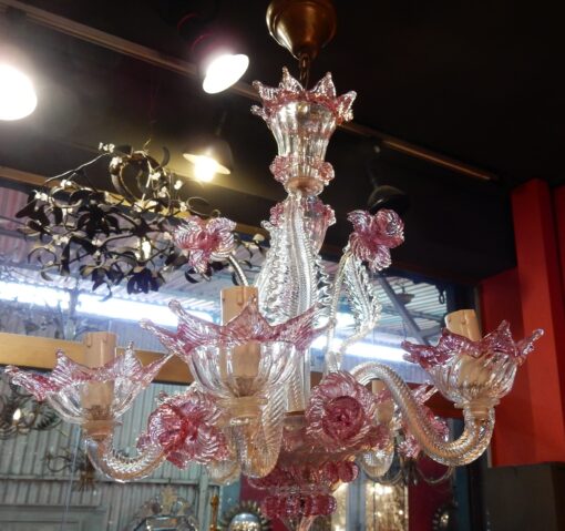 1950/70 Paire de Lustres Murano 5 Bras Cristal Naturel et Cristal Couleur Rose – Image 17