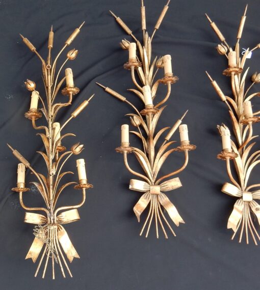 1970' Série De 7 Appliques Aux Roseaux  En Fer Doré Par Hans Kogl Pour Maison Jansen 5 Ampoules H 104 cm(Réservé) – Image 4