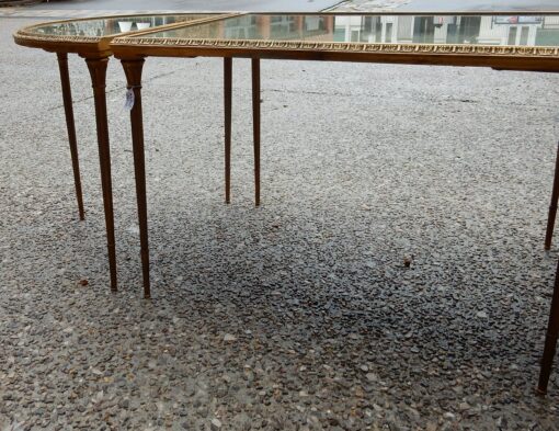 1970' Table Tripartite Maison Charles, Jansen Ou Baguès Décor Palmier en Bronze Doré avec Plateaux Miroirs Vieillis – Image 16