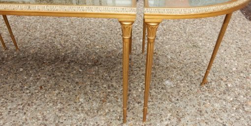 1970' Table Tripartite Maison Charles, Jansen Ou Baguès Décor Palmier en Bronze Doré avec Plateaux Miroirs Vieillis – Image 12