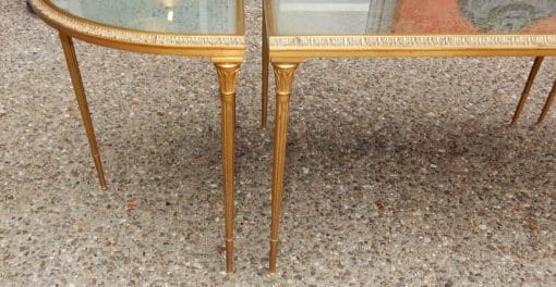 1970' Table Tripartite Maison Charles, Jansen Ou Baguès Décor Palmier en Bronze Doré avec Plateaux Miroirs Vieillis – Image 11