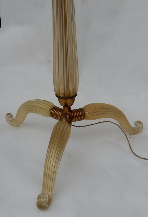1950/70 Barovier & Toso Tripod Floor Lamp With Gold Paillons - Image 10