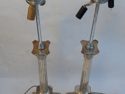 1950/70 ′ Pair Of Lamps In Silvered Metal Renaissance Style With Corinthian Capitals
