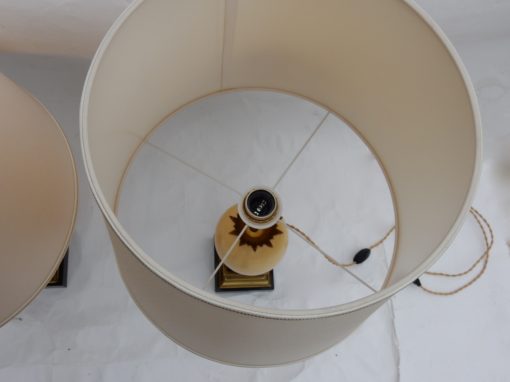 1950/70 Paire de Lampes en Marbre Noir et Oeuf d'Autruche Maison Jansen – Image 7