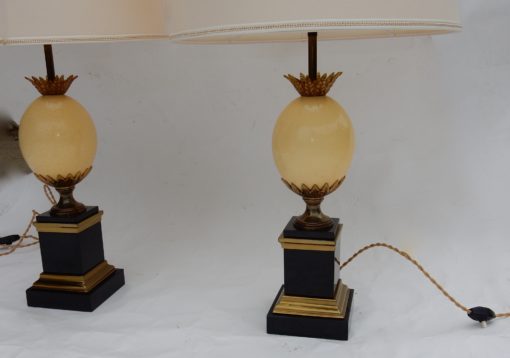 1950/70 Paire de Lampes en Marbre Noir et Oeuf d'Autruche Maison Jansen – Image 2