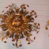1970′Paire De  Plafonniers ou Appliques à Décor de Fleurs et Feuilles en Métal Doré Et Verre Coloré  Orange Maison Baguès Ou Banci – Image 4