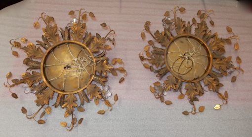 1970′Paire De  Plafonniers ou Appliques à Décor de Fleurs et Feuilles en Métal Doré Et Verre Coloré  Orange Maison Baguès Ou Banci – Image 2