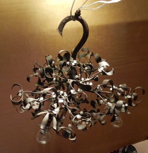 1900' Ball of Mistletoe Art Nouveau Bronze has 3 Bulbs and Pearls Opaline Diameter 50 cm