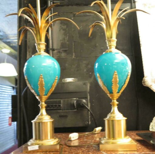 1970' Paire de Lampes Maison Charles en Opaline Bleue Non Signées – Image 3