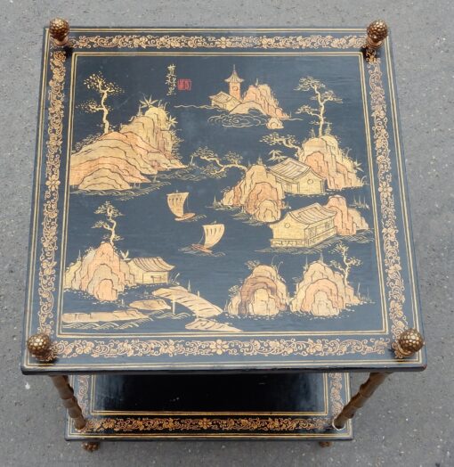 1950′  Table Maison Baguès Décor Bambou en Bronze Doré Avec Plateaux Laque de Chine 40 X 40 X H 59 CM – Image 3
