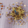 1970′ Paire de Plafonniers ou Appliques à Décor de Fleurs et Feuilles en Métal Doré Style Maison Baguès ou Banci Feuilles en Verre de Couleur Orange – Image 6