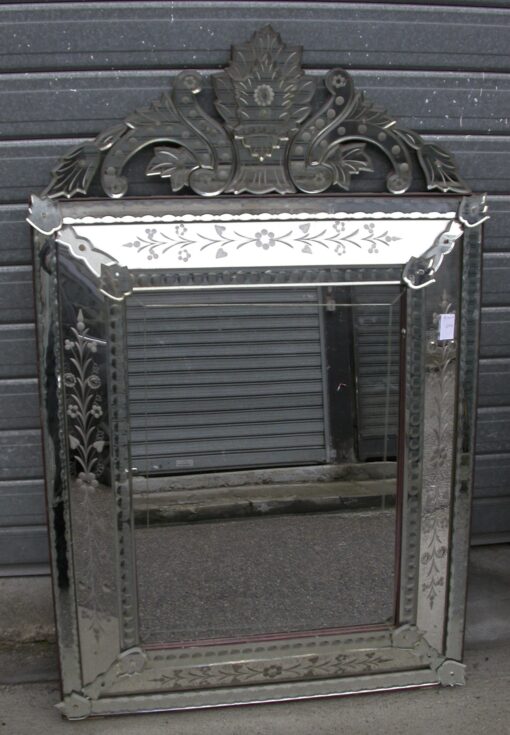 1950 'Pair of Venetian Mirrors with Floral Decor and Pediment - 130 x 82 cm - Image 9