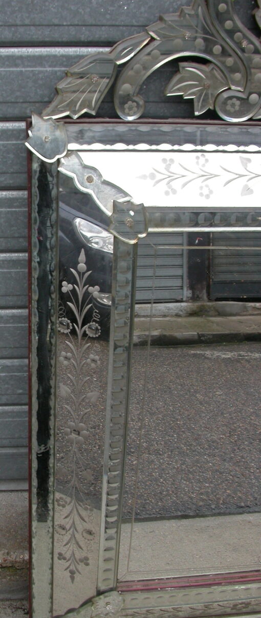 1950 'Pair of Venetian Mirrors with Floral Decor and Pediment - 130 x 82 cm - Image 11