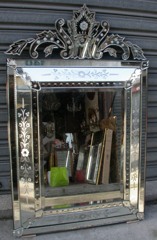 1950 'Pair of Venetian Mirrors with Floral Decor and Pediment - 130 x 82 cm - Image 7